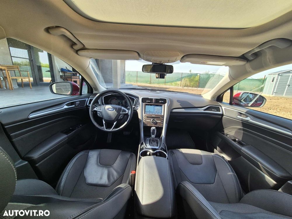 Ford Mondeo 2.0 TDCi Powershift Titanium - 9