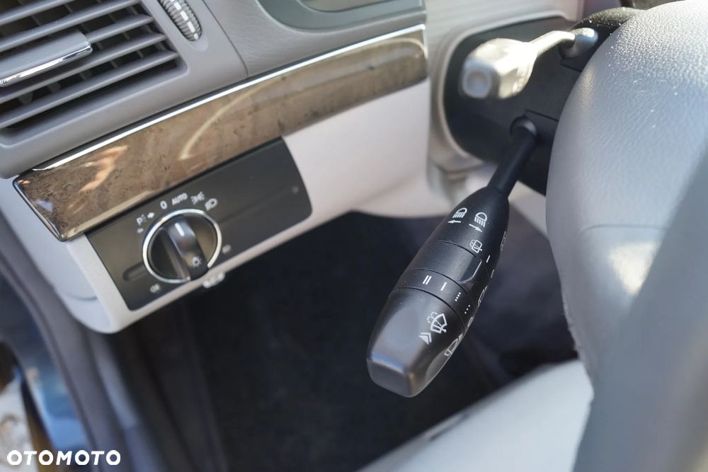 Mercedes-Benz Klasa E 280 CDI 4-Matic Avantgarde - 29