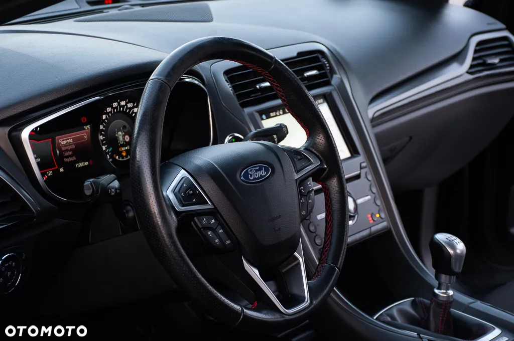 Ford Mondeo 1.5 EcoBoost ST-Line X - 22