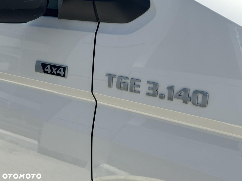 MAN 4X4 / TGE 3.140 DOKA 7-osobowa - 22