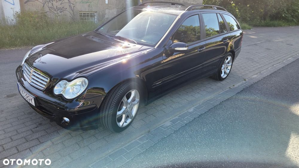 Mercedes-Benz Klasa C 180 Kompressor Avantgarde Sport Edition - 13