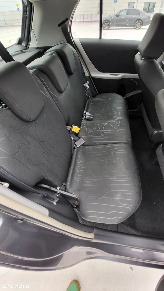 Toyota Yaris 1.0 Luna EU5 - 15