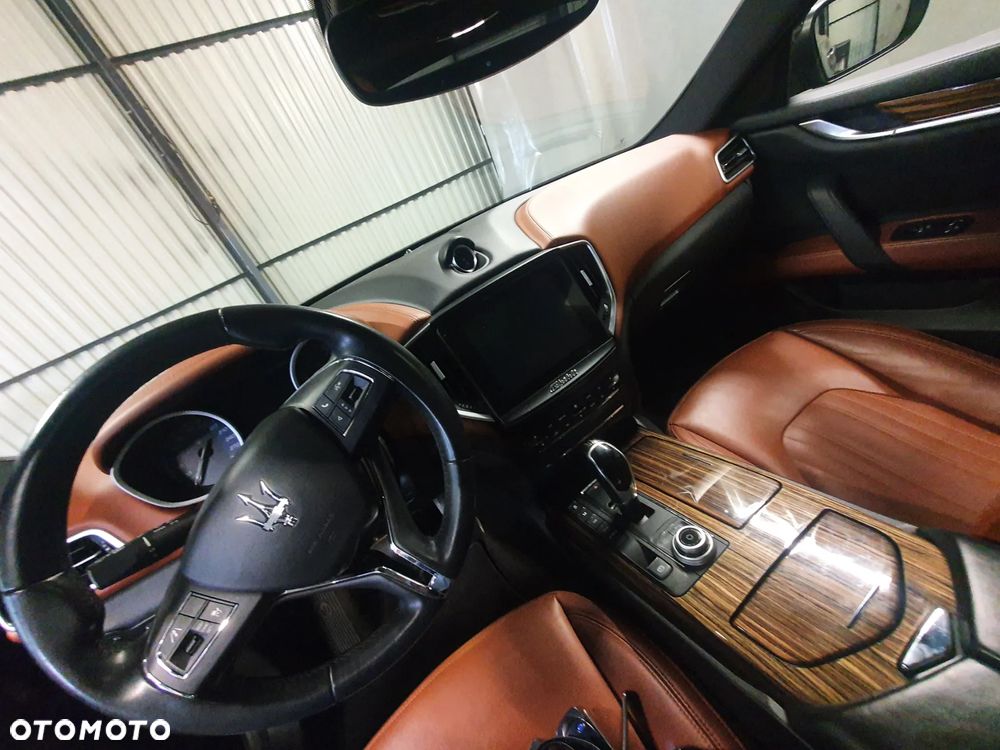 Maserati Ghibli Automatik - 13