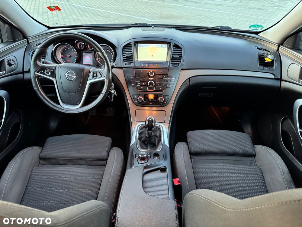 Opel Insignia 1.8 Cosmo - 24