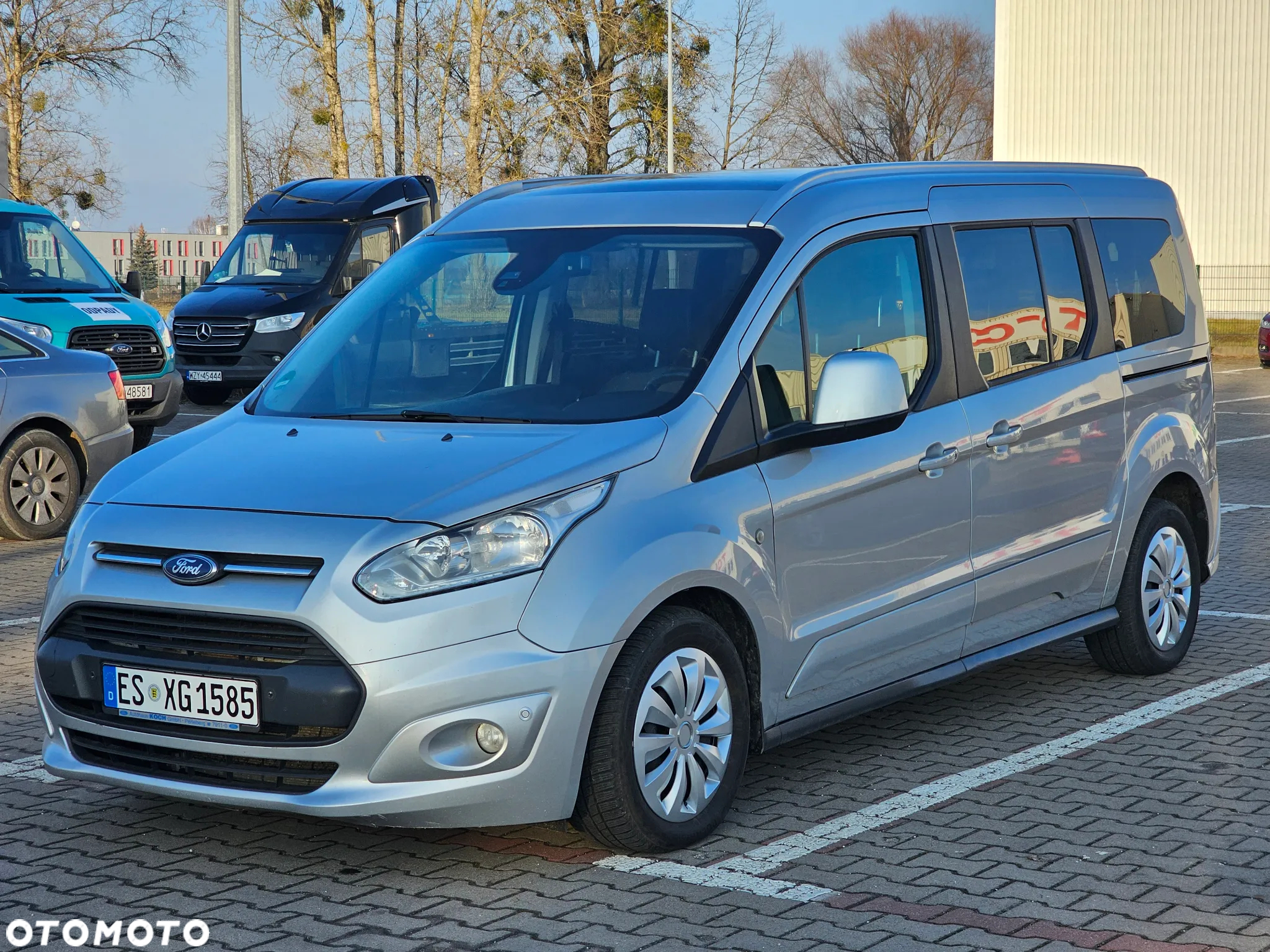 Ford Tourneo Connect Grand - 2