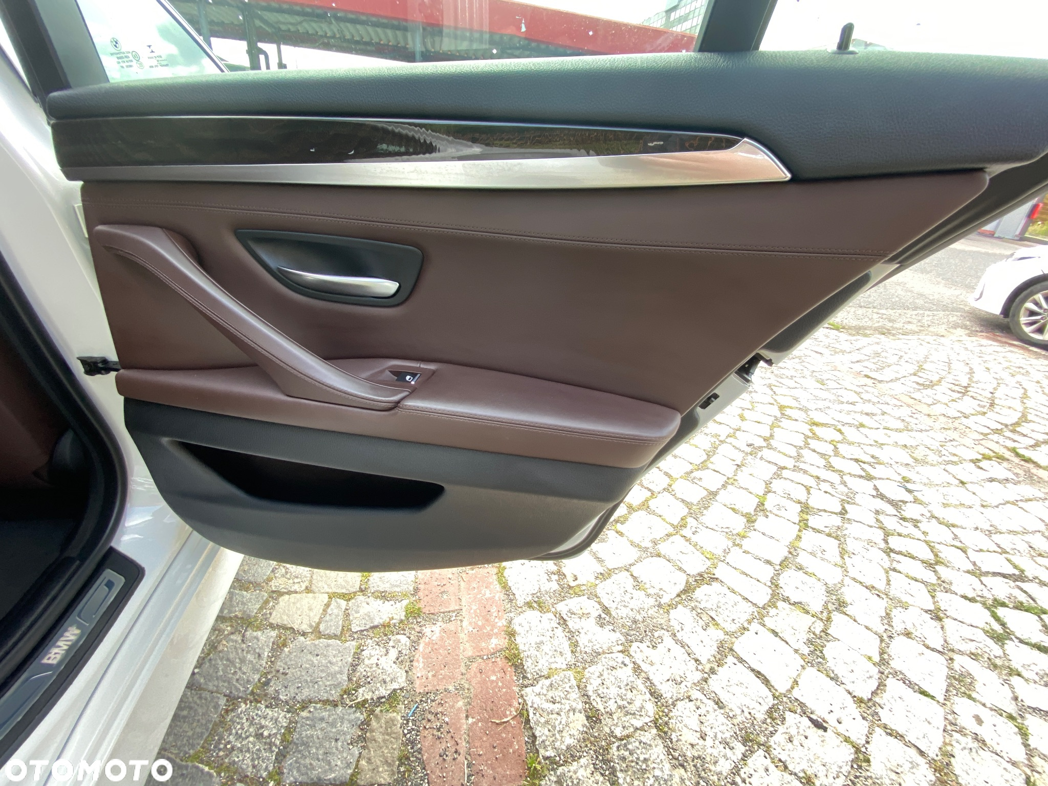BMW Seria 5 535i xDrive Luxury Line - 21