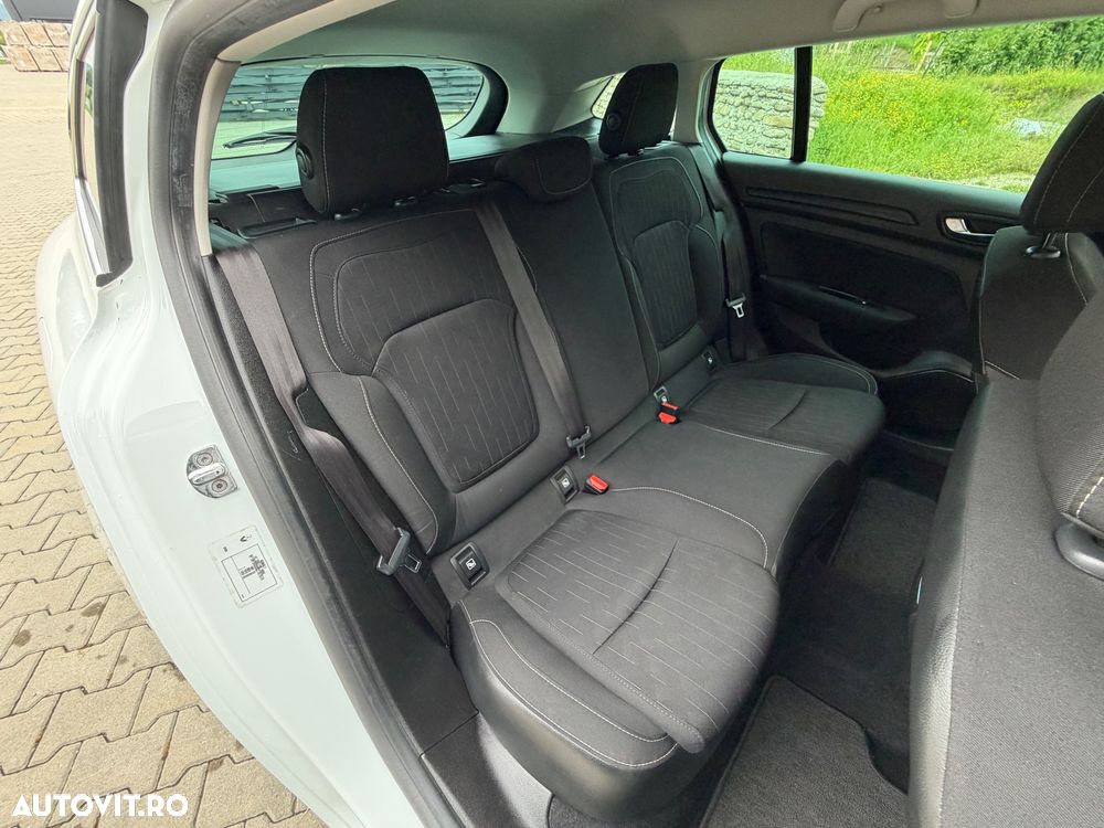 Renault Megane ENERGY TCe 115 LIMITED - 7