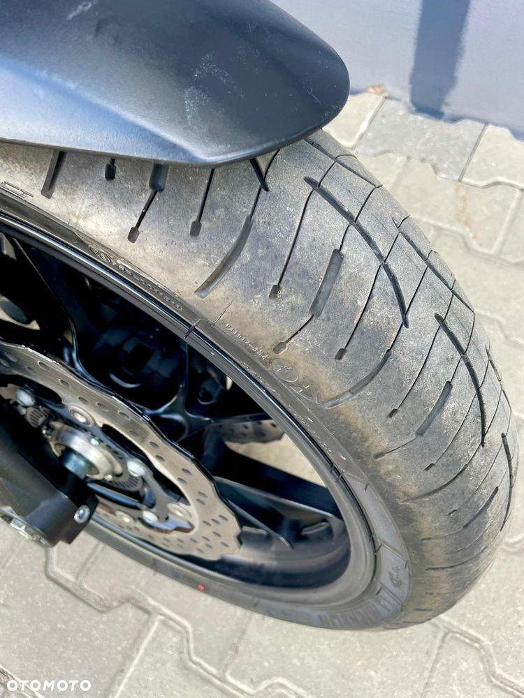 Yamaha MT - 8