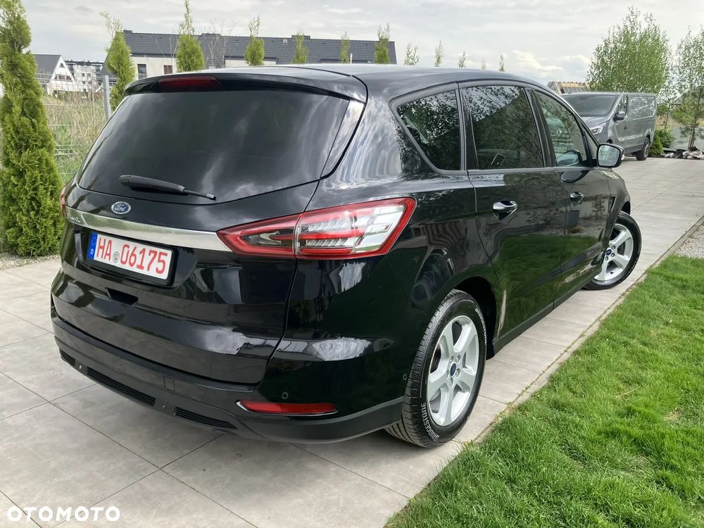 Ford S-Max 2.0 TDCi Titanium PowerShift - 13