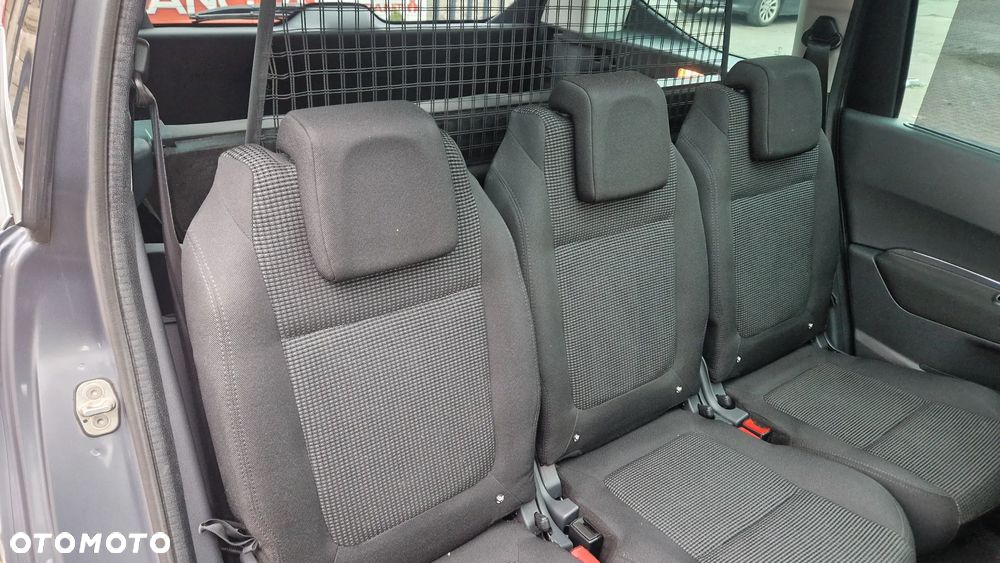 Peugeot 5008 HDI FAP 150 Allure - 9