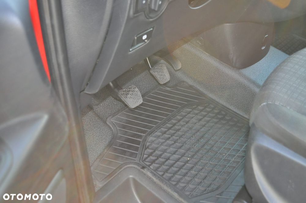 Mercedes-Benz Vito - 17