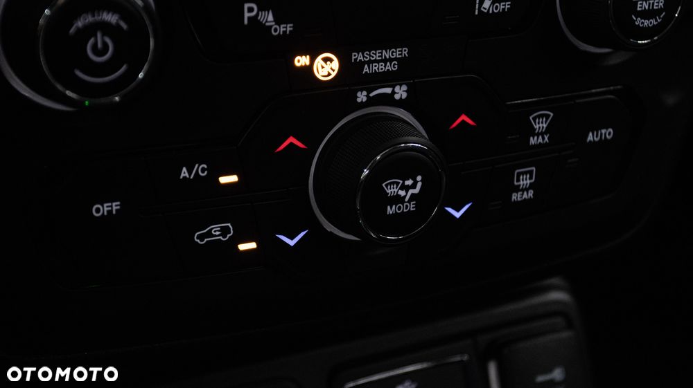 Jeep Renegade 1.3 GSE T4 Turbo Limited FWD S&S - 26