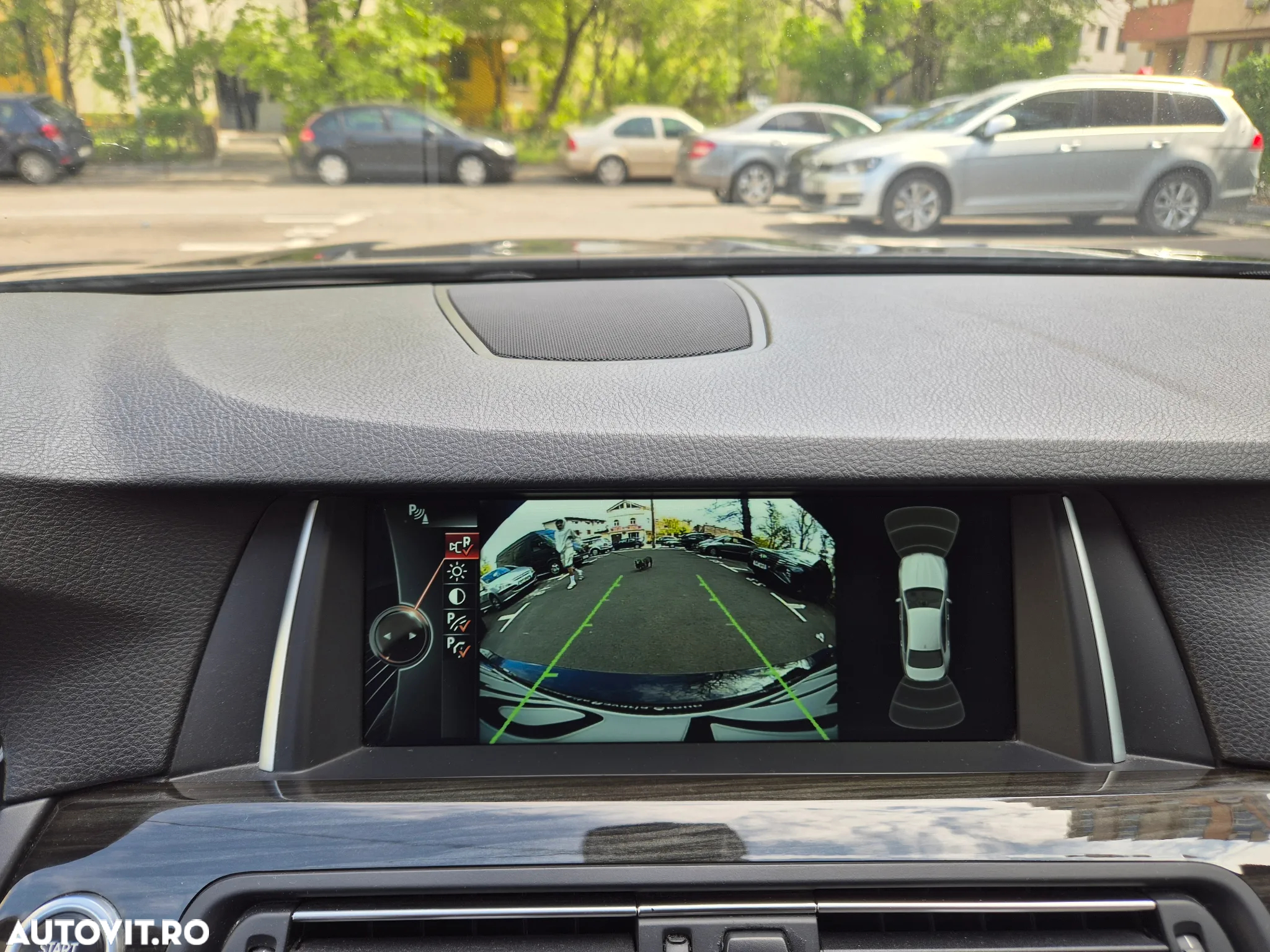 BMW Seria 5 525d xDrive AT - 8