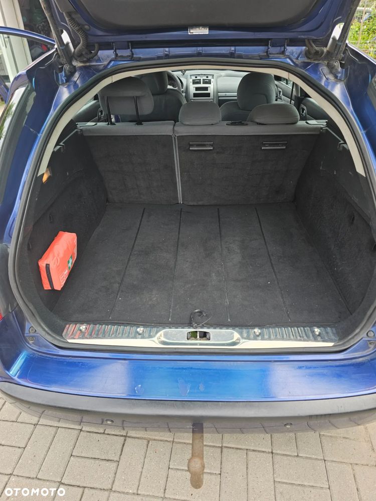 Peugeot 407 - 8