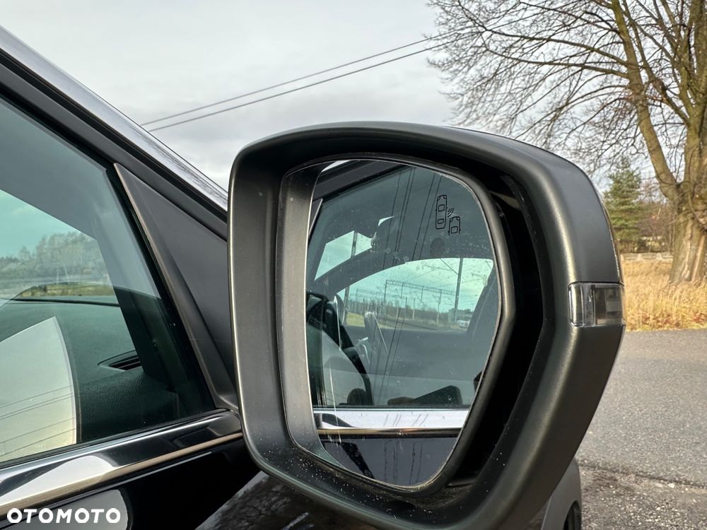 Peugeot 3008 BlueHDi 120 EAT6 Stop & Start Allure - 21