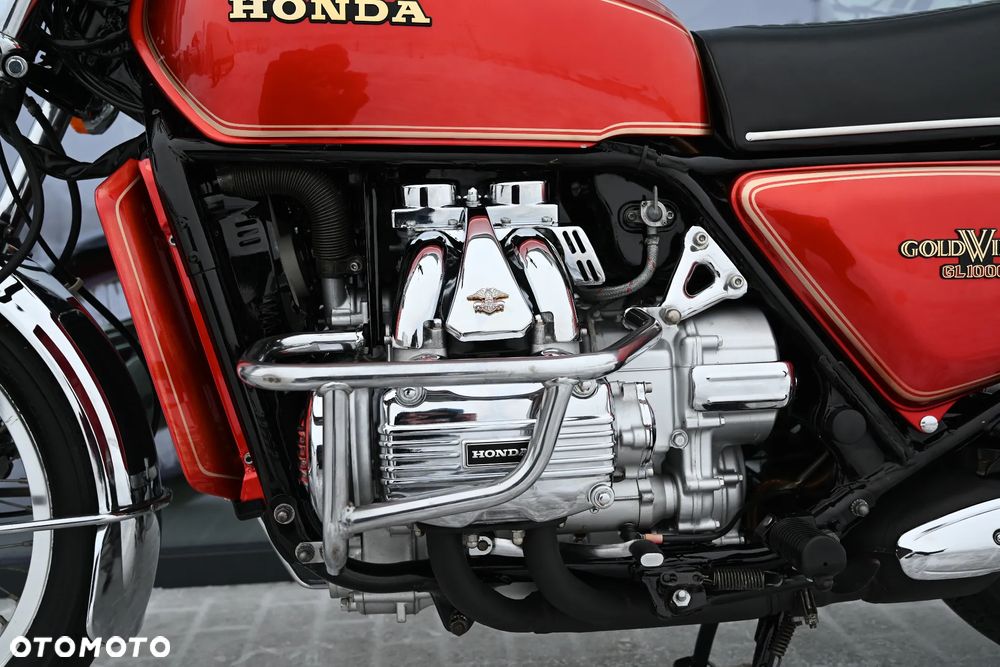 Honda GL - 9