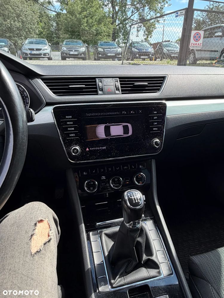 Skoda Superb 1.5 TSI ACT Ambition - 19