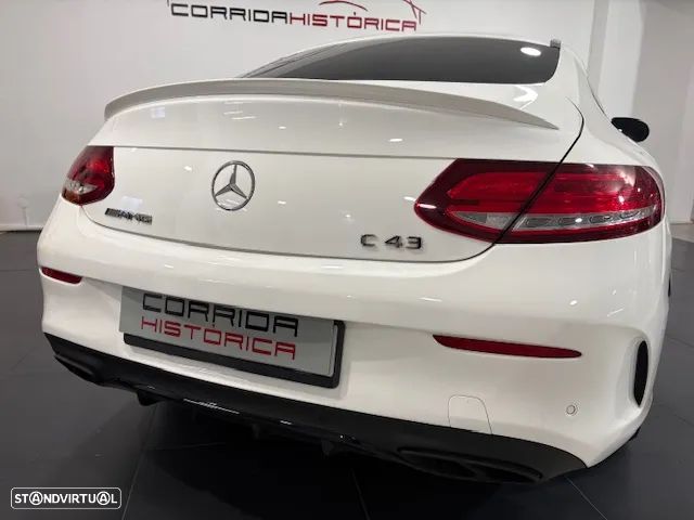 Mercedes-Benz C 43 AMG Coupe 4Matic 9G-TRONIC Night Edition - 28