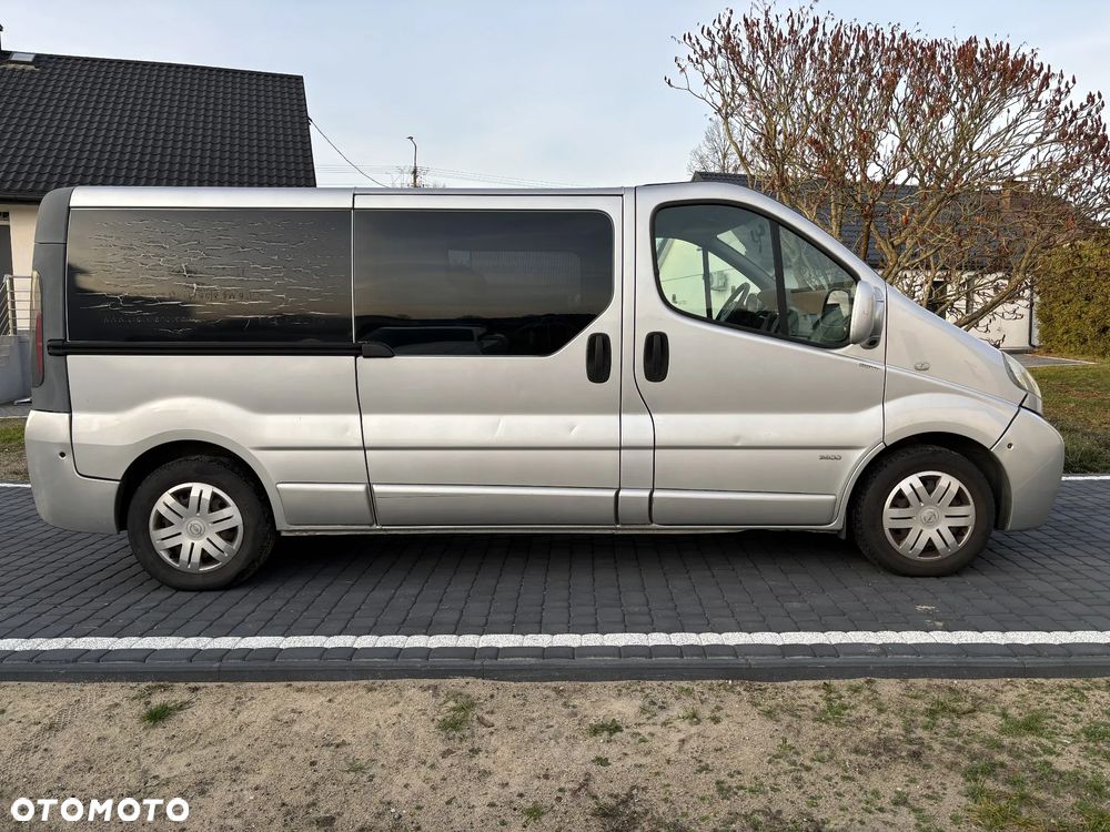 Opel Vivaro - 5