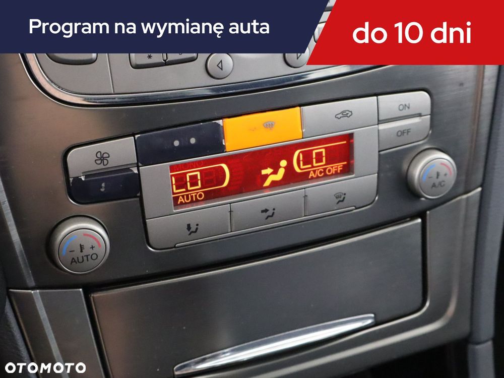 Ford Mondeo SW - 14