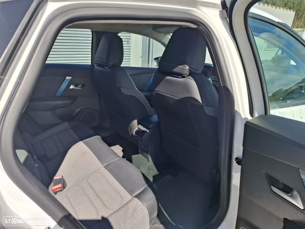 Citroën e-C4 50 kWh Feel - 23