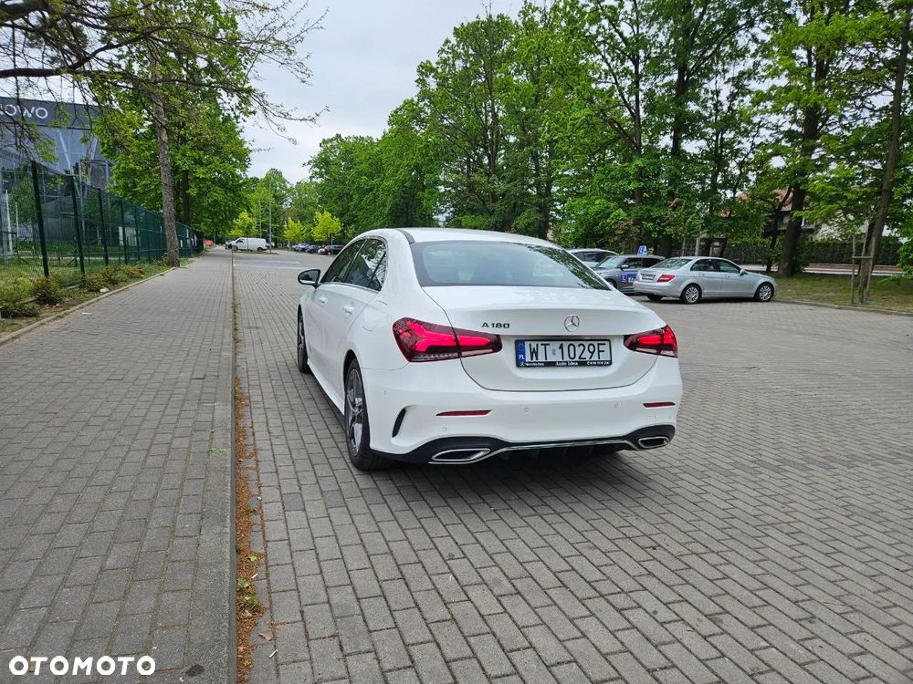 Mercedes-Benz Klasa A 180 AMG Line 7G-DCT - 6