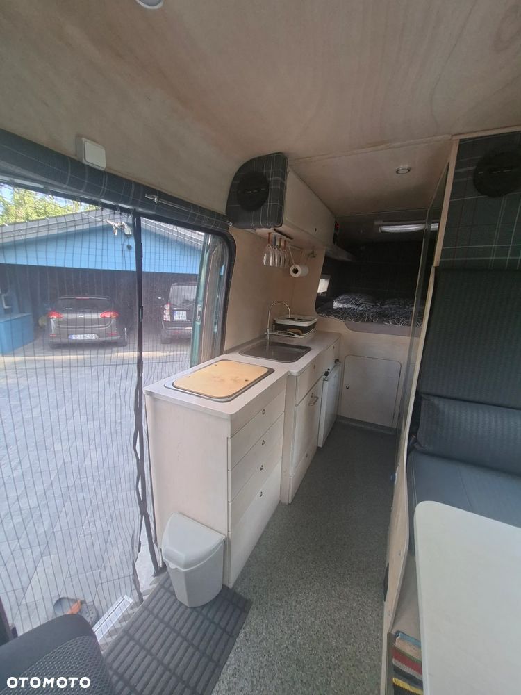 Volkswagen LT35 Kampervan - 14