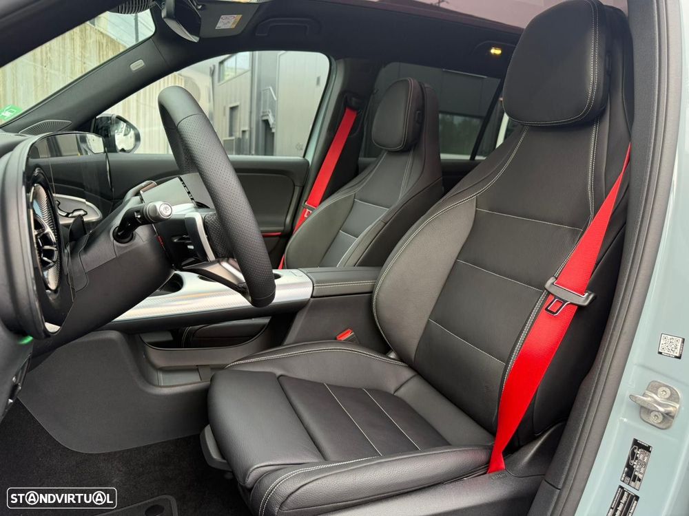 Mercedes-Benz GLB 250+ - 9