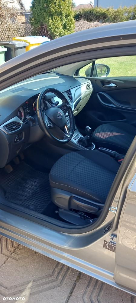 Opel Astra 1.4 T Enjoy - 14