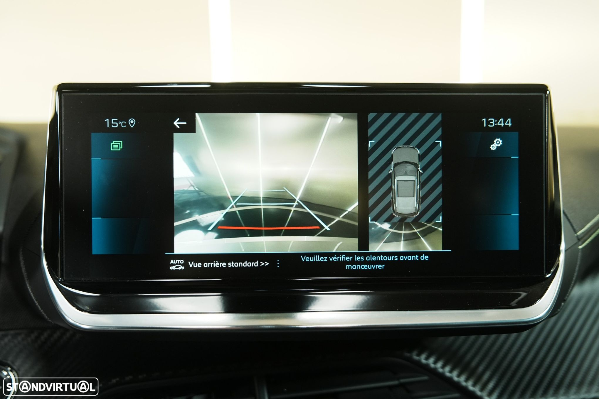 Peugeot 2008 1.5 BlueHDi GT Pack EAT8 - 23