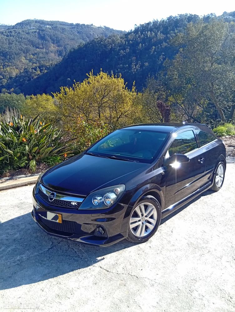 Opel Astra GTC 1.7 CDTI - 1