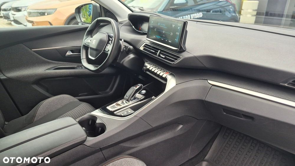 Peugeot 3008 1.2 PureTech Active Pack S&S EAT8 - 21