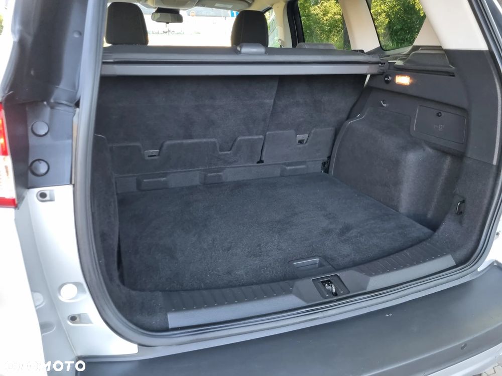 Ford Kuga 2.0 TDCi 4x2 Trend - 31