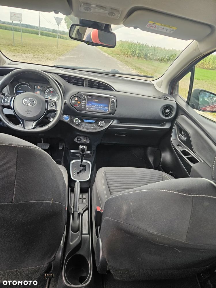 Toyota Yaris Hybrid 1.5 VVT-i Comfort - 13