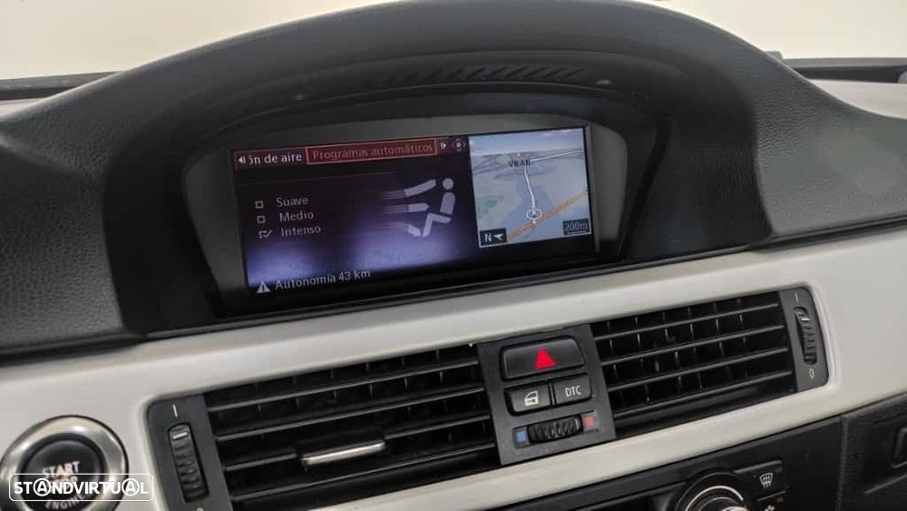 BMW 320 d xDrive Coupe - 37