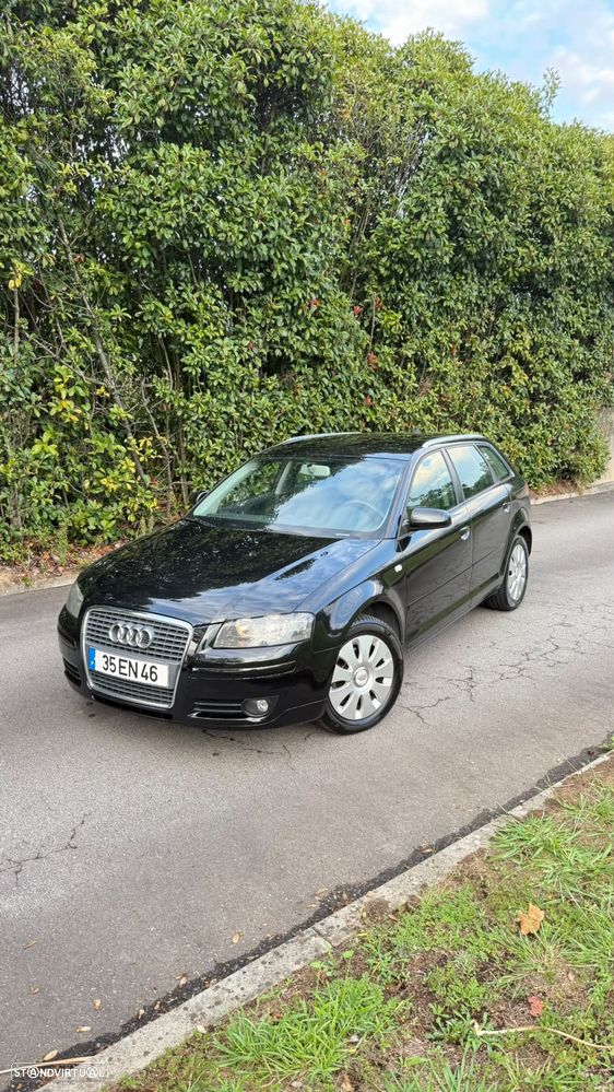 Audi A3 Sportback 1.9 TDi Ambiente - 1