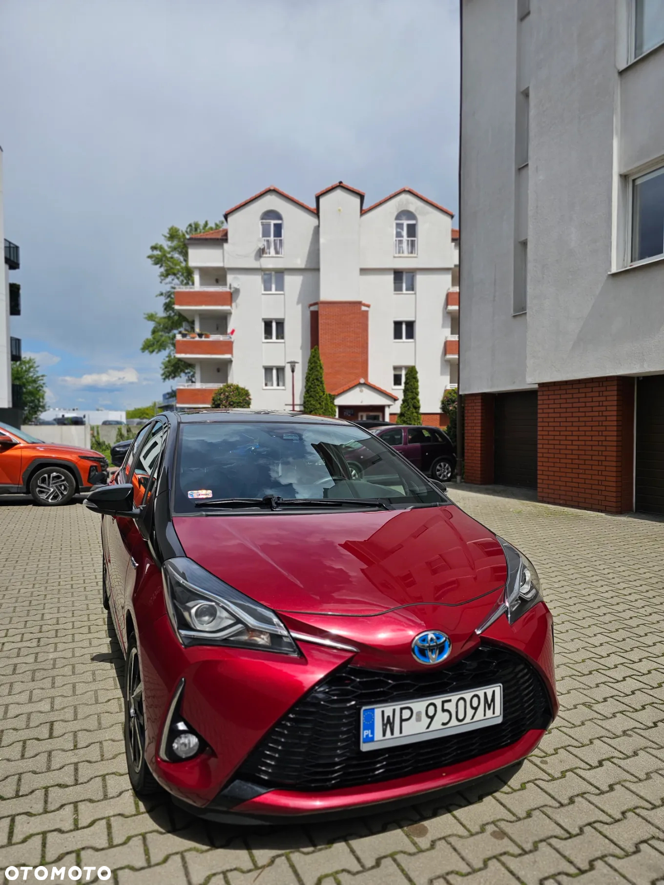Toyota Yaris Hybrid 100 Selection - 6