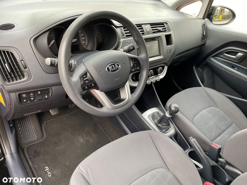 Kia Rio 1.2 Business Line - 6