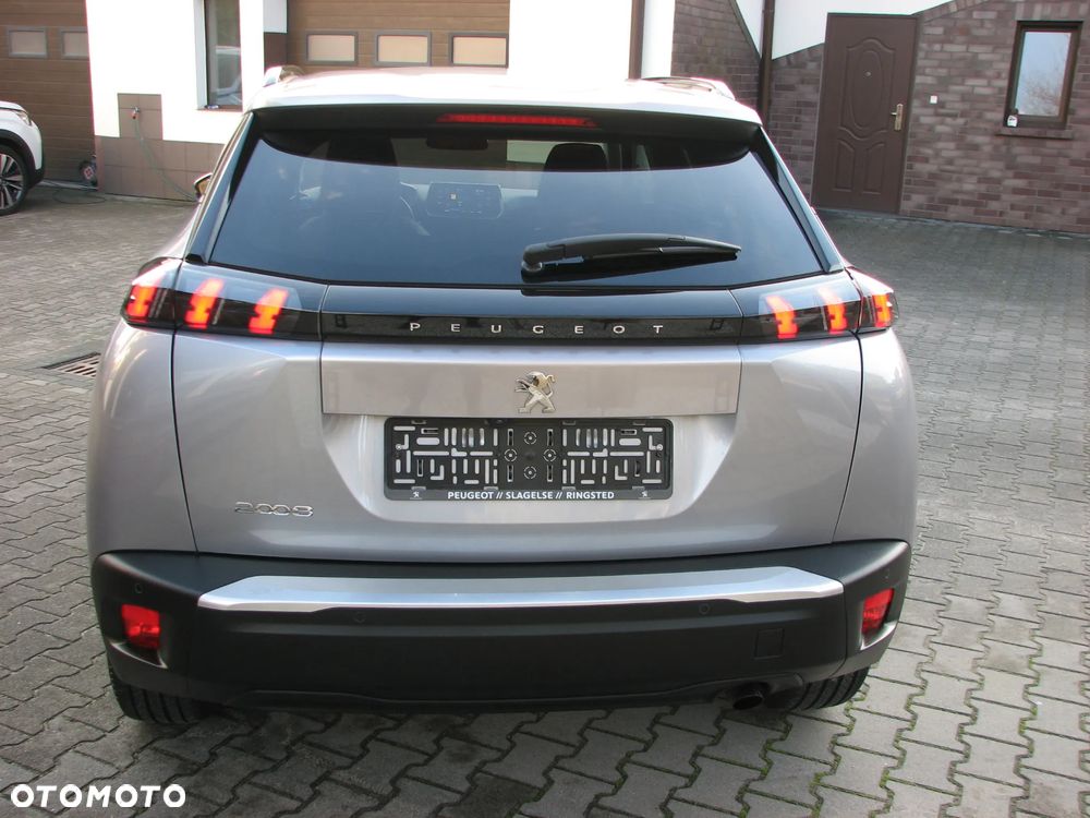 Peugeot 2008 1.5 BlueHDi Allure S&S - 6