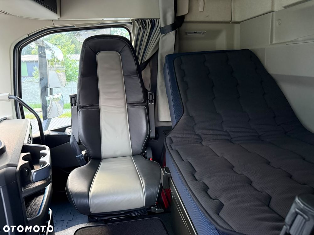Volvo FH/540/EURO6/FULL LED/SKÓRY/24.4L/100km/METALIK /ON1100 L/SPROWADZONY - 29