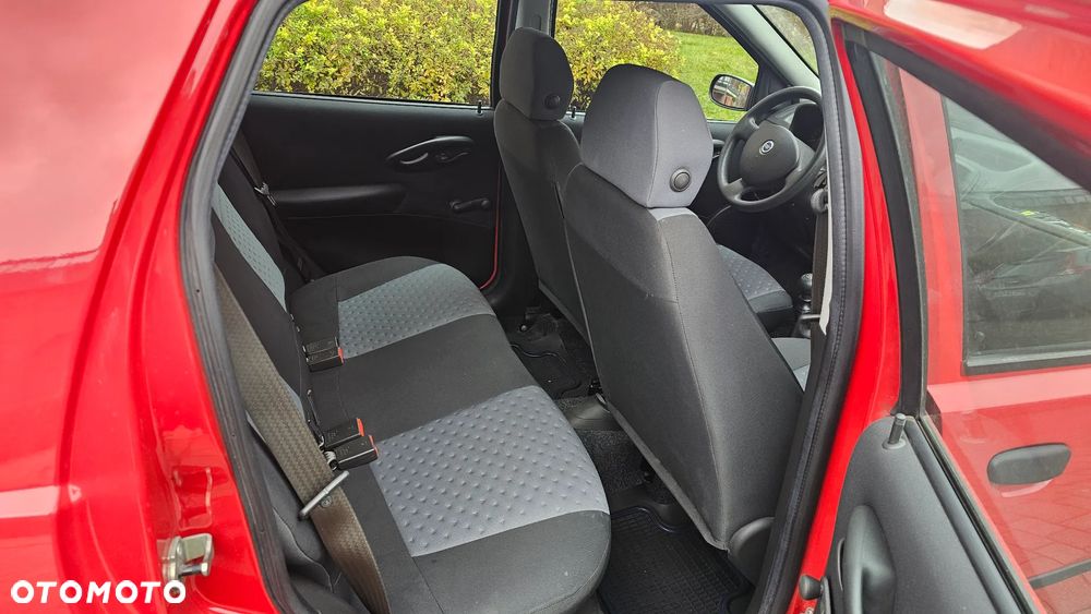Fiat Punto 1.2 8V Active - 8