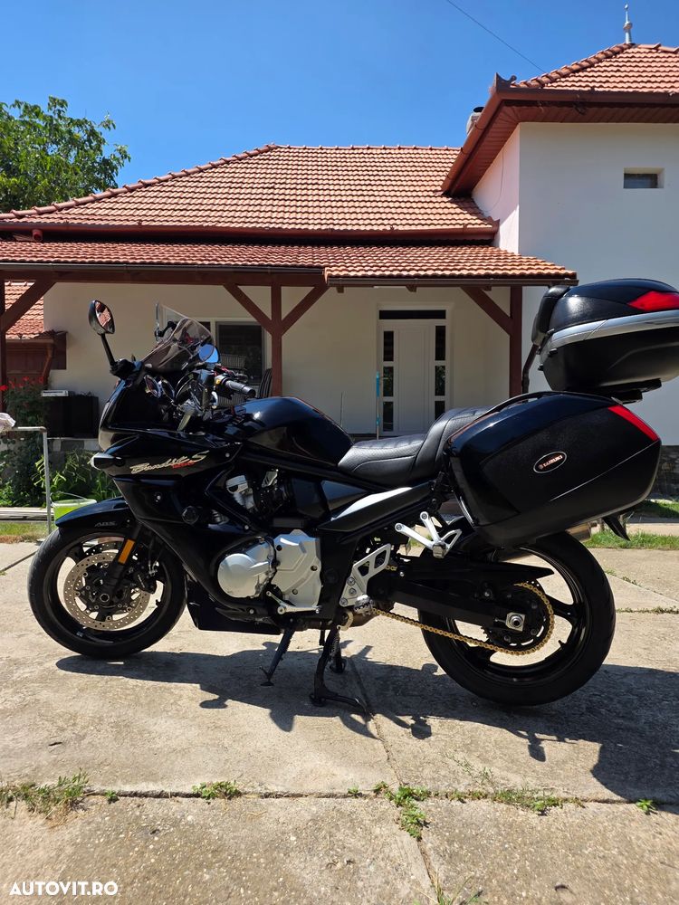 Suzuki GSF - Bandit - 2