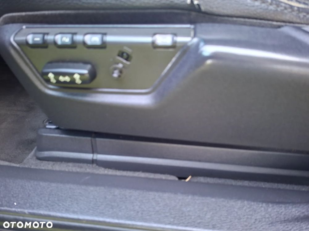 Volvo XC 90 2.4 D5 Executive - 23