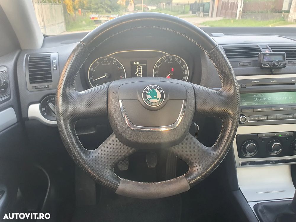 Skoda Octavia 1.4 TSI Ambiente Green tec - 6