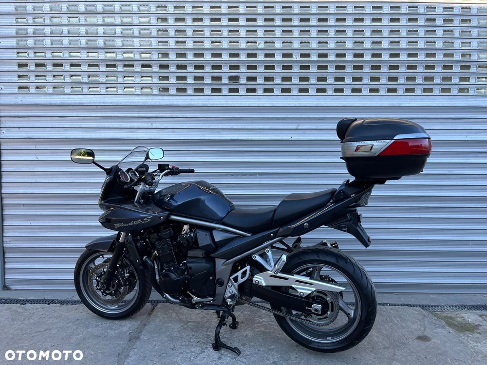 Suzuki Bandit - 37