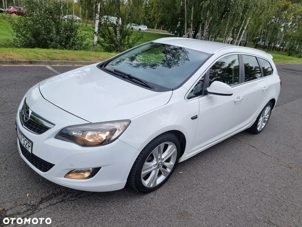 Opel Astra 1.4 Turbo Sport - 1