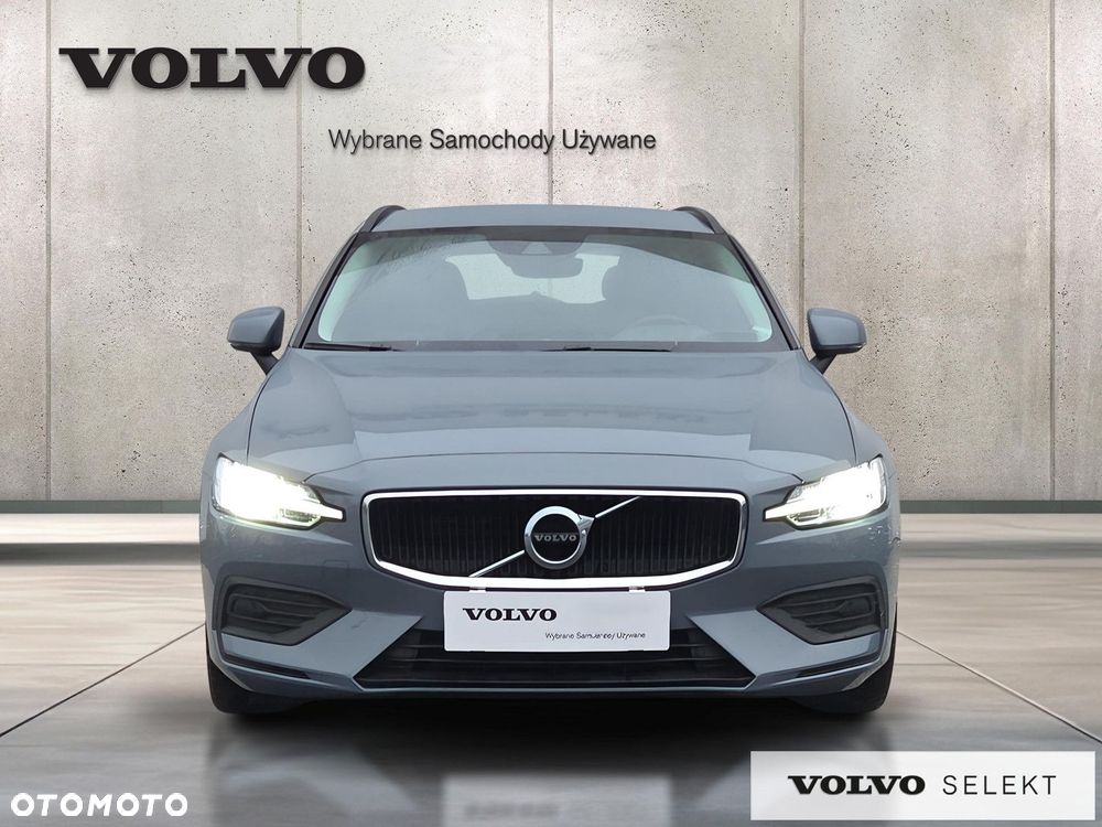 Volvo V60 B4 D Momentum - 8