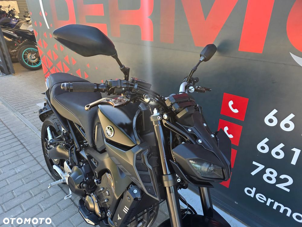 Yamaha MT - 27
