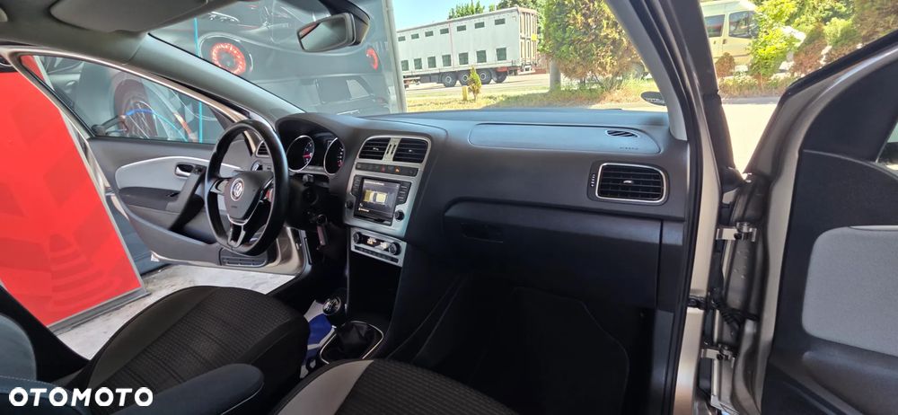 Volkswagen Polo Cross - 35