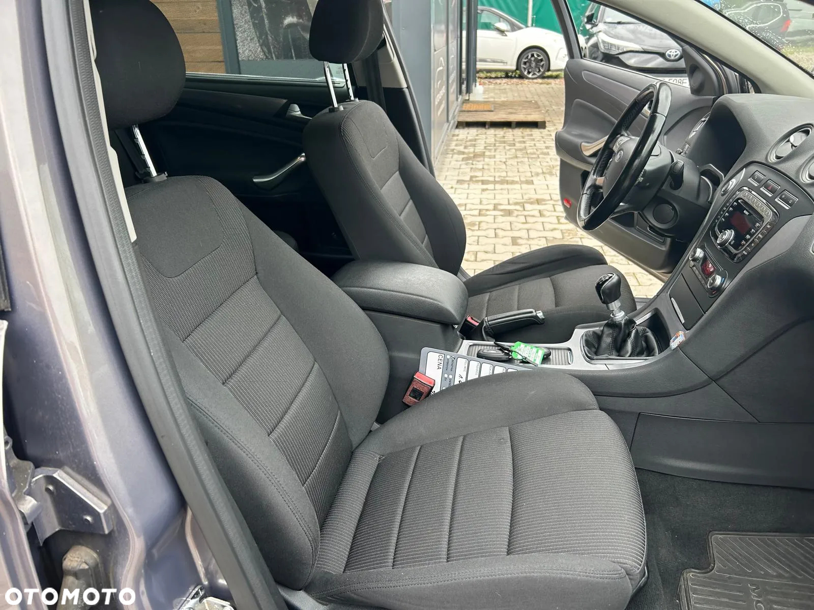Ford Mondeo 1.6 T Silver X Plus - 22